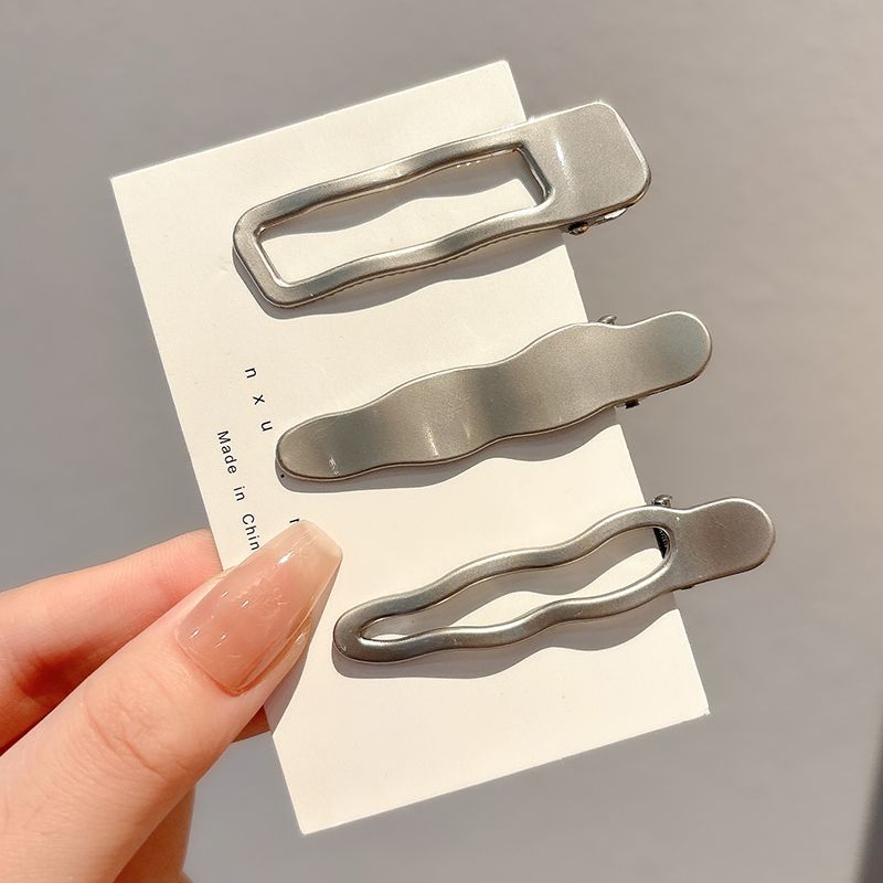 Matte or Glossy Silver Hair Cl - Tippet Line recension och pris