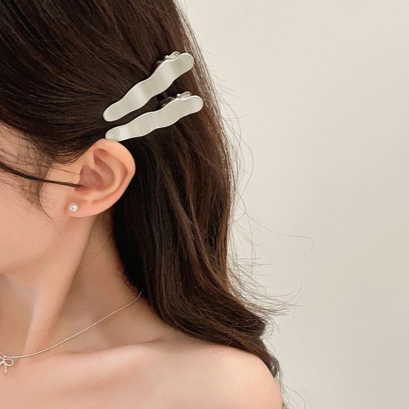 Matte or Glossy Silver Hair Cl - Tippet Line recension och pris
